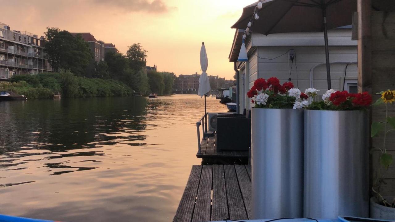 Luxury Studio On Robs Houseboat Special For Couples อัมสเตอร์ดัม ภายนอก รูปภาพ